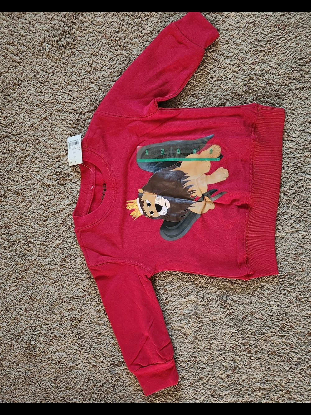 Kids Red Lion Crewneck Sweatshirt with Crown Graphic For Kids Size 18M